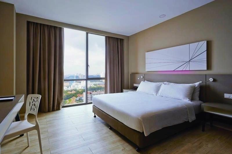 Q Damansara By Trillionz Hotel Petaling Dzsaja Kültér fotó